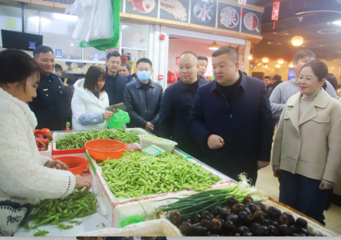 伊文斌调研安全生产   商贸文旅及物资保供工作