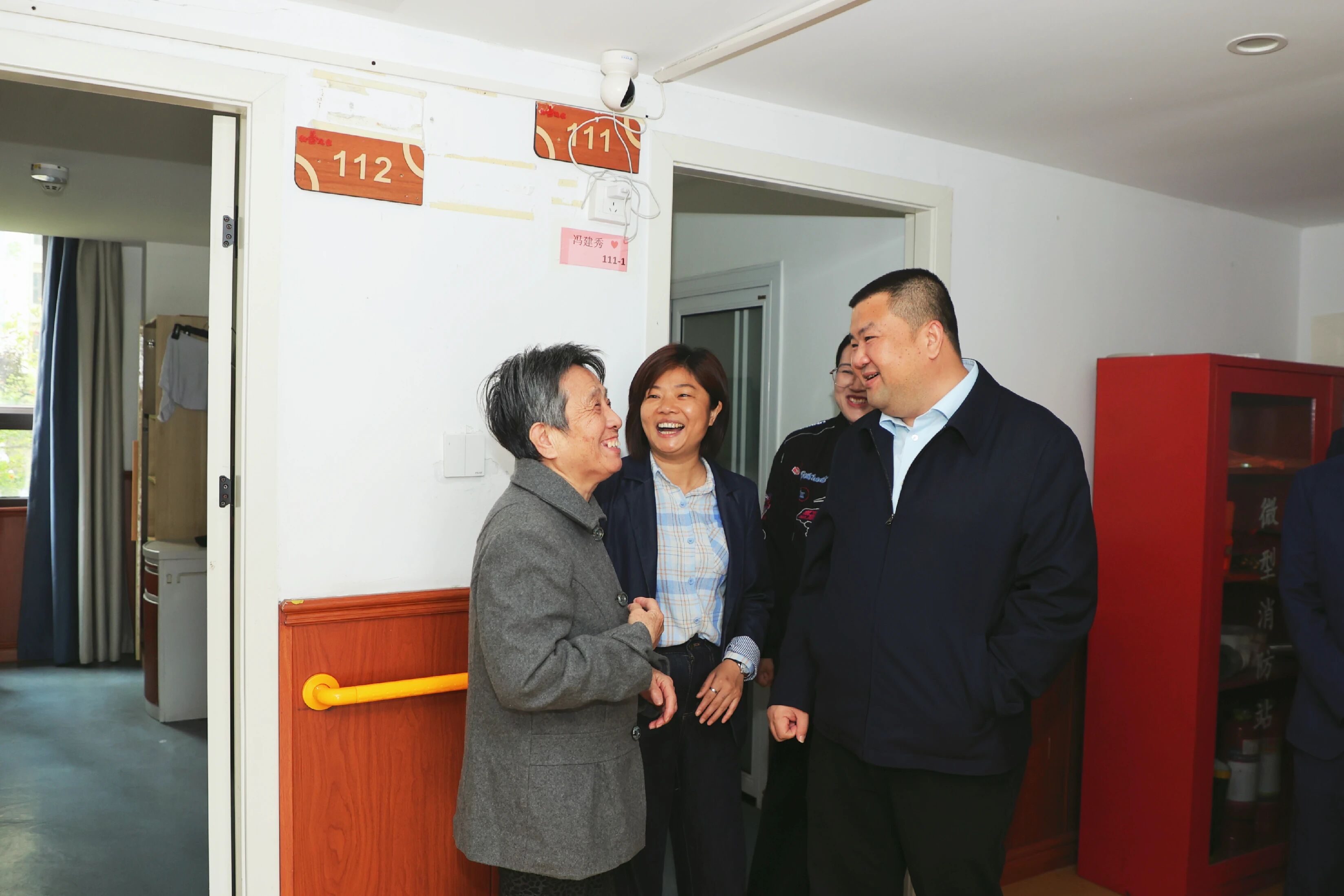 伊文斌调研养老服务和项目建设工作
